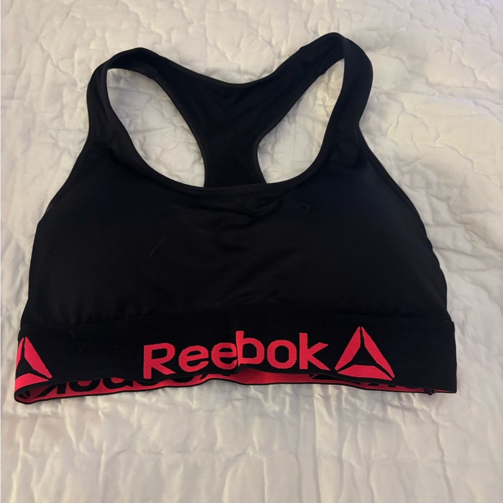 Reebok Sports Bra size M padded cups